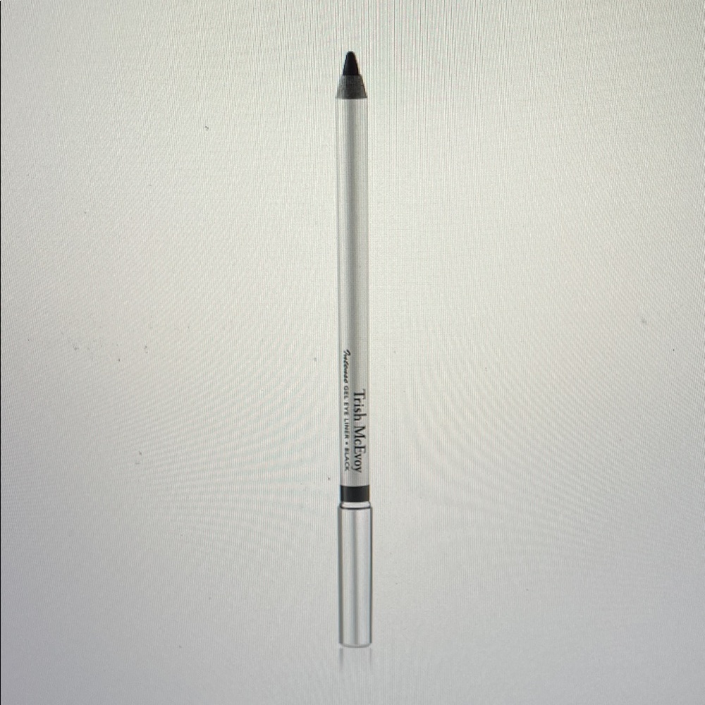 🌟Trish McEvoy Intense Gel Eye Liner in black-brand new in box🌟